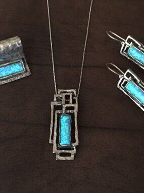 Vintage sterling silver opal necklace ring 925 earrings set distressed detailed